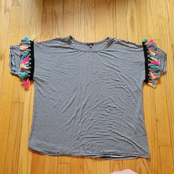 Hannah Striped Black & White Top With Colorful Tassels On Sleeves Medium - Picture 4 of 6
